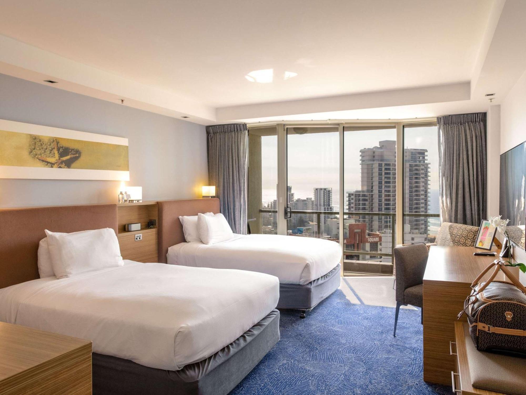 Sofitel Gold Coast Broadbeach Exterior foto Deluxe Room